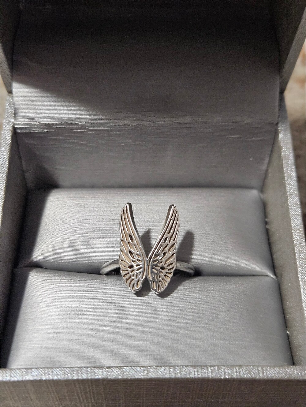 ALEX and ANI Sterling Silver Angel Wing Ring Size 5 Open Band.